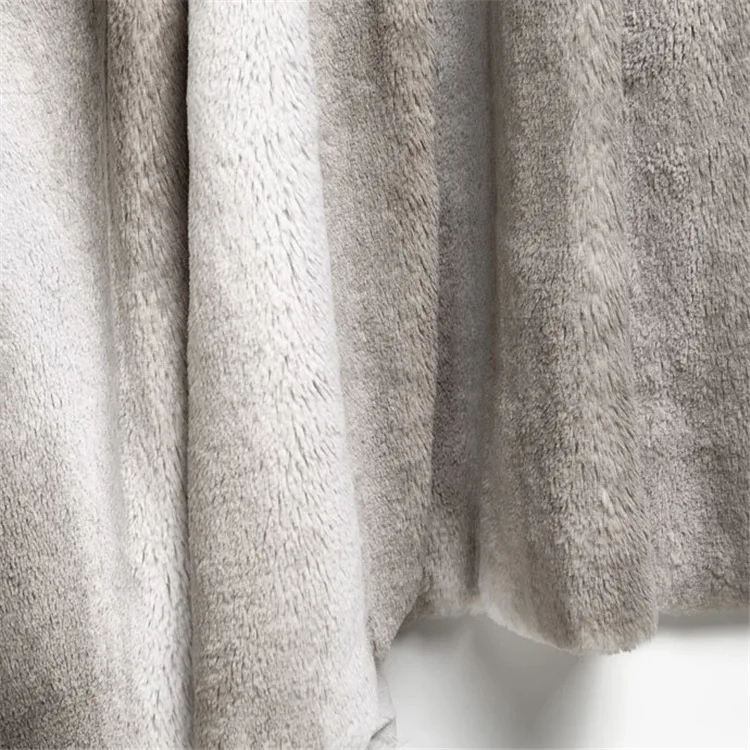 Wholesale Luxury winter Shag minky fluffy soft warm other polyester polar fleece Faux Fur blankets Throws for sofa home decor