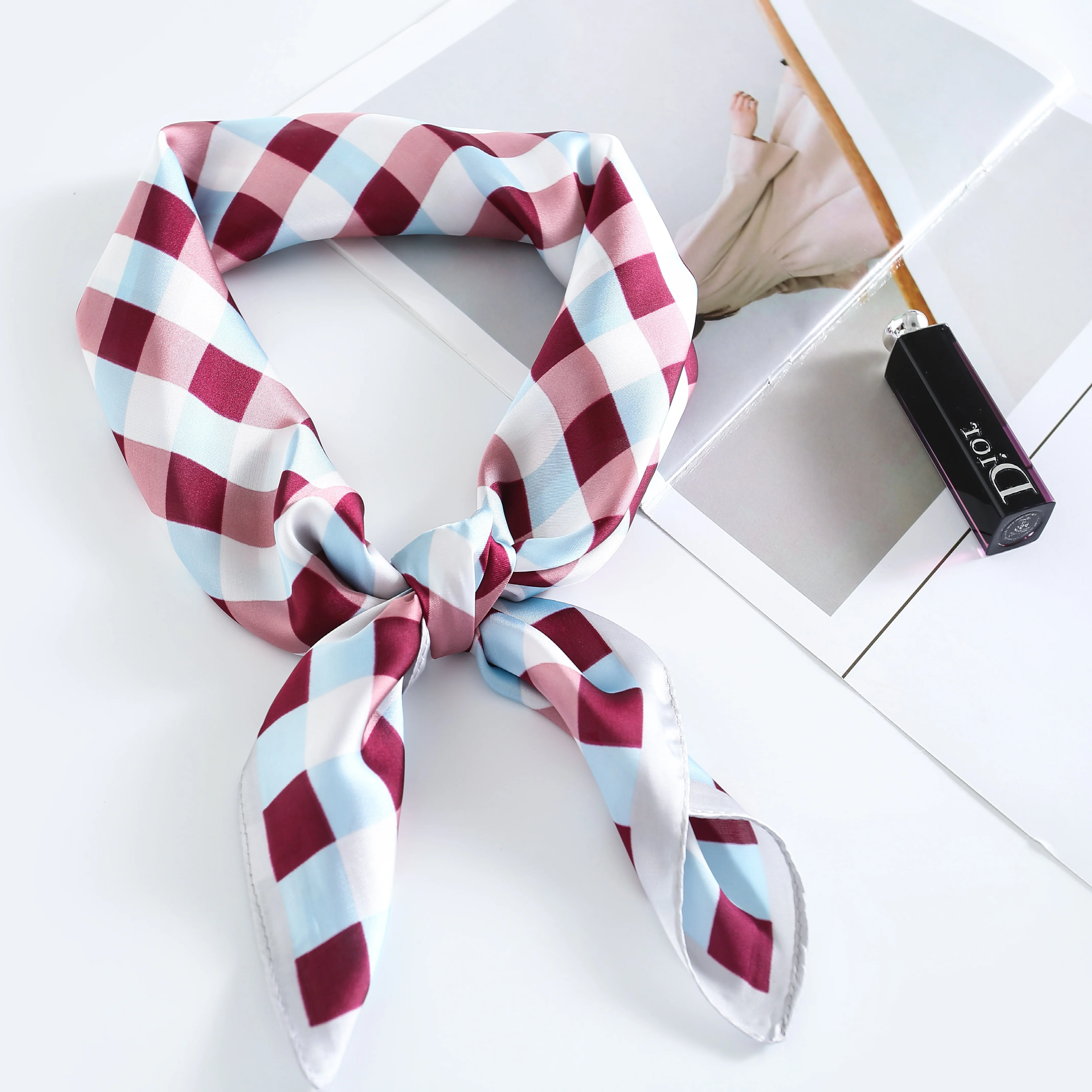 Hot sale red white checkd printed silk satin custom bandana scarf