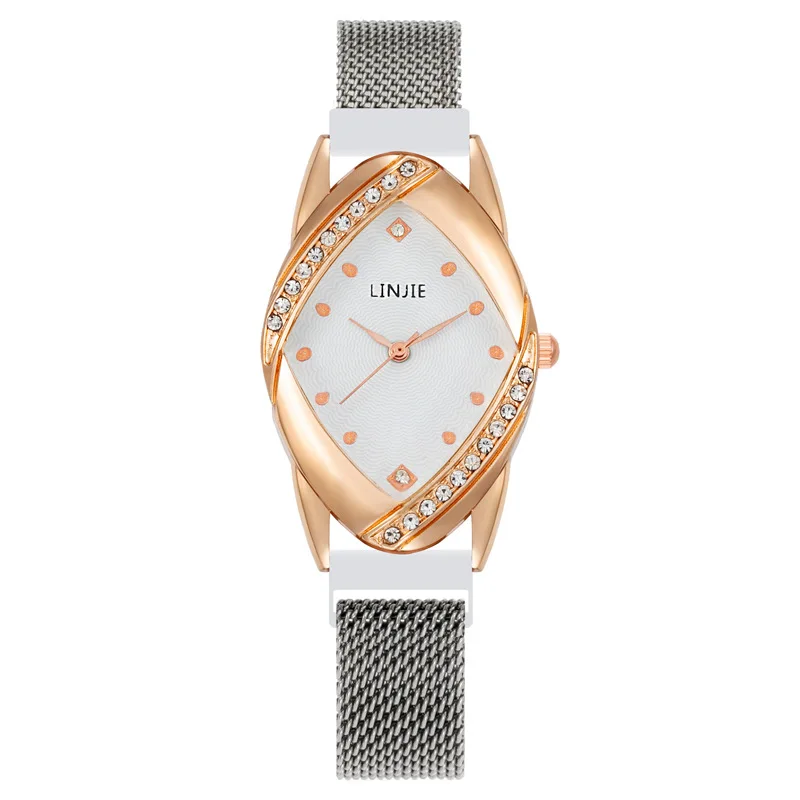Luxury Diamond Women Fashion Watches Retro Simple Ladies Quartz Wristwatches Simple Crystal Magnetic Mesh Female Watch Clock