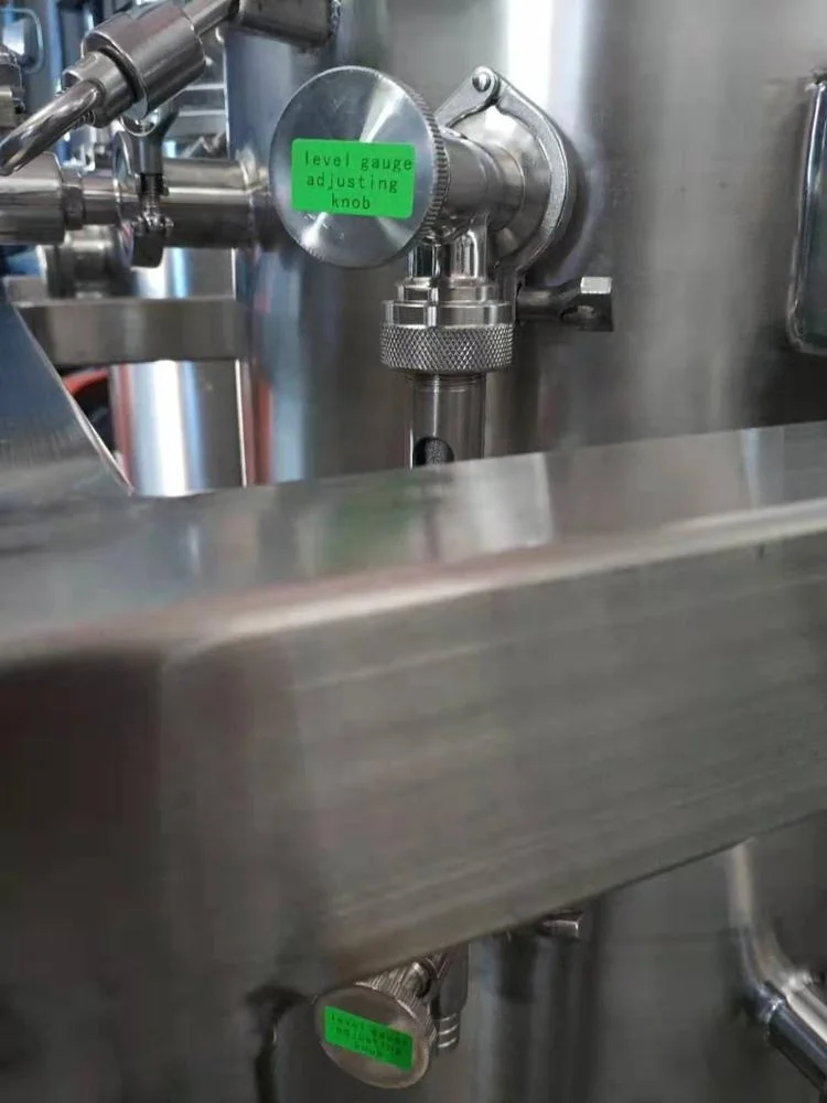 
Industrial falling film evaporator for ethanol solvent recovery 