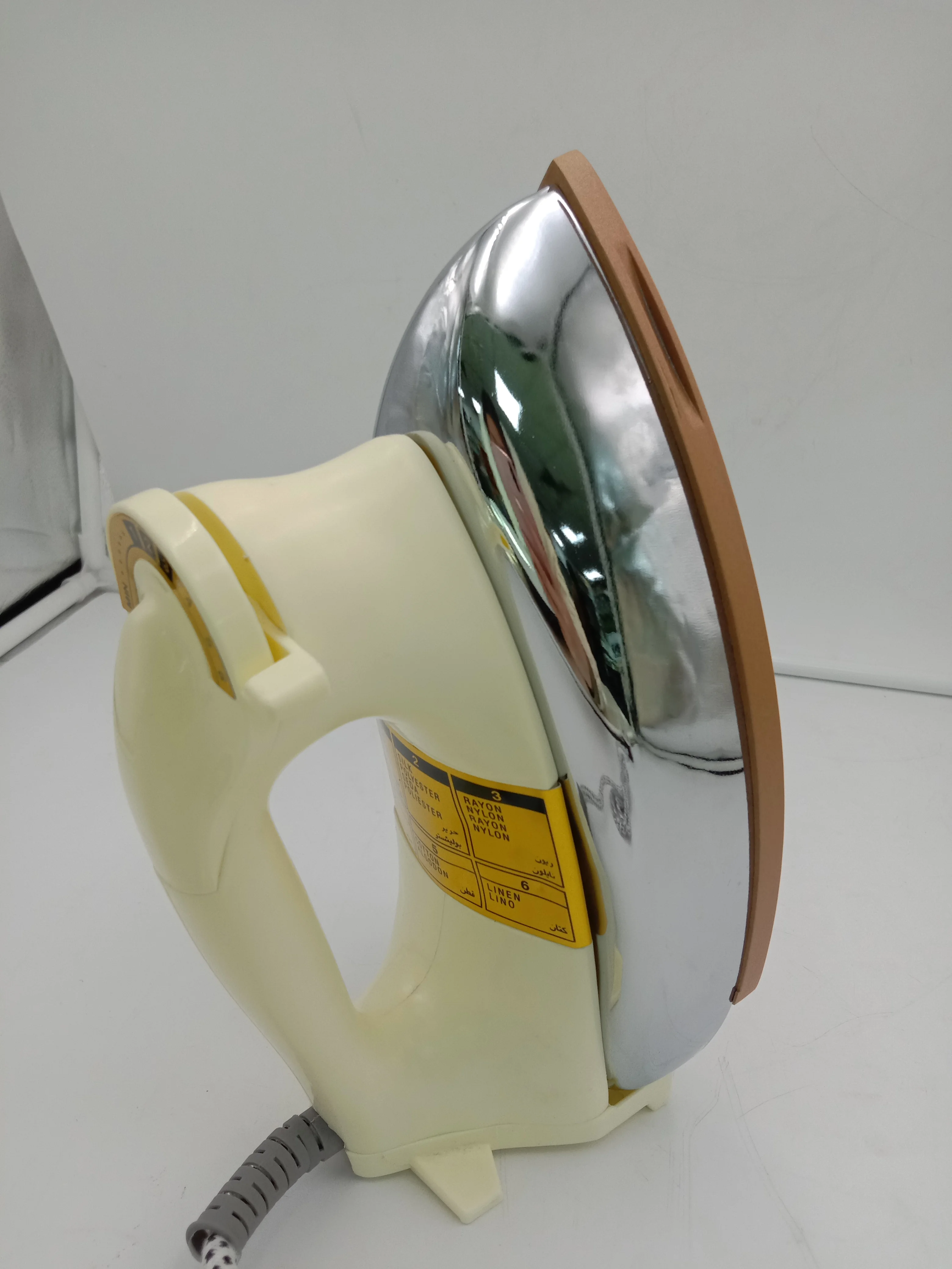 Top Selling Heavy Iron portable Dry iron Powerful dry Iron