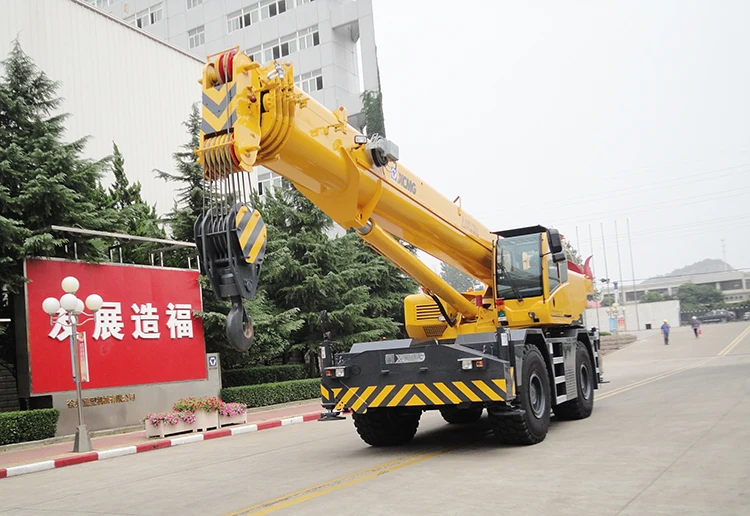 XCMG Official 50 ton rough terrain crane RT50