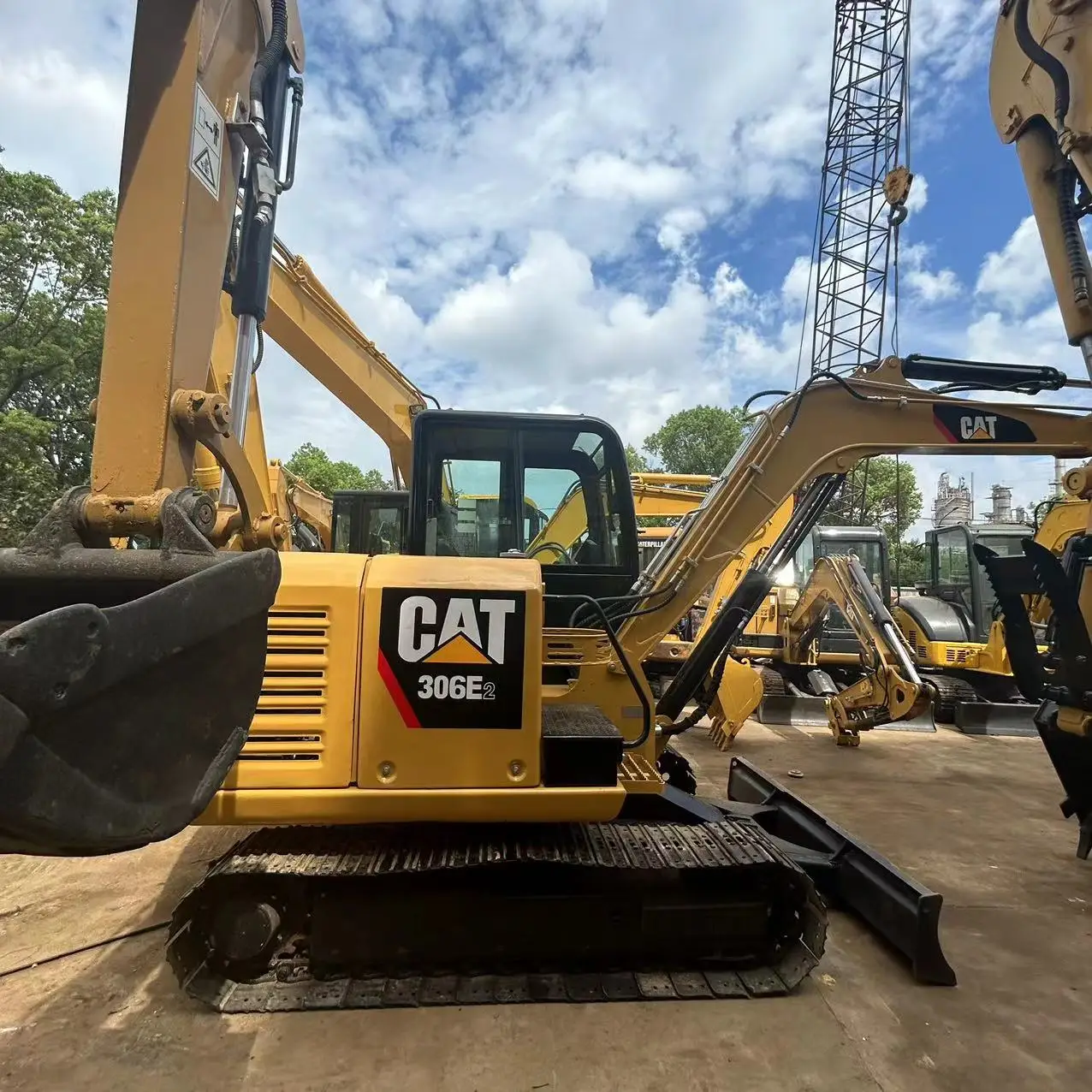 6 ton mini Used Engineering 6 ton mini Caterpillar 306E2 Crawler chain Excavator in Nice Condition CAT 305.5/307/308 E2 on sale