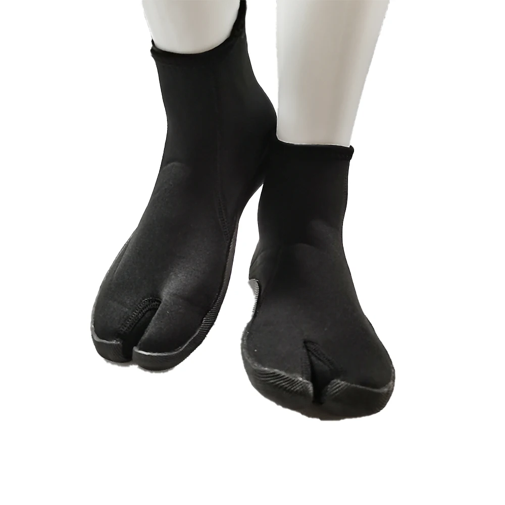 Wholesale 3mm Neoprene Rubber Shoes Outdoor Water-skiing Diving Boots With Split Toe Wrapped