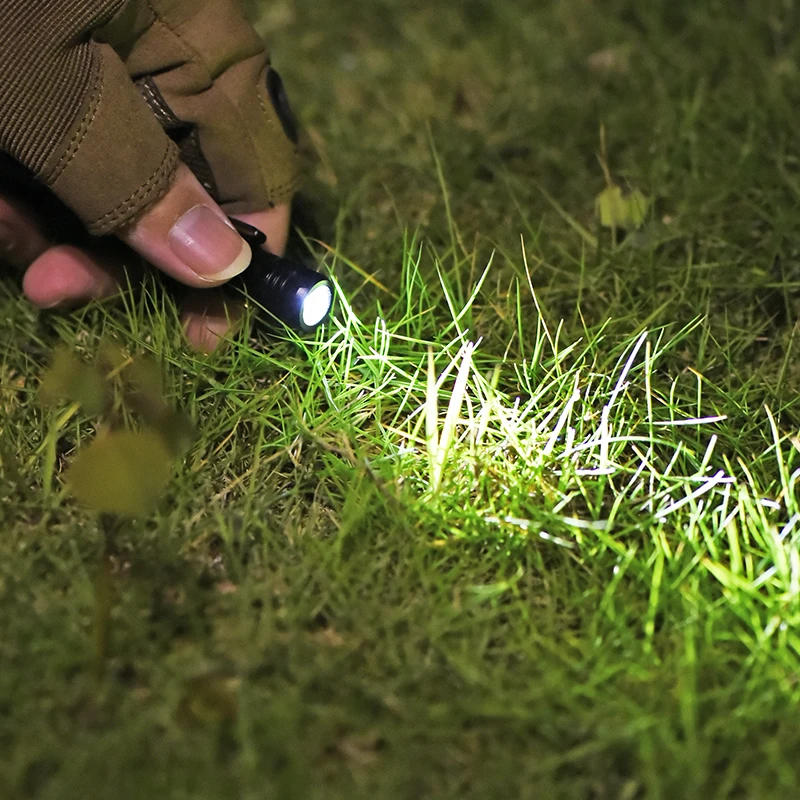 Outdoor Camping Emergency Tools Aluminum Pen Tactical Pen With Light Fire Starter