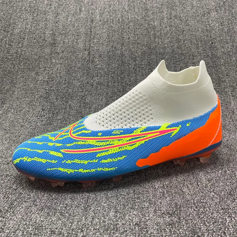 Classic Turf Indoor Men Soccer Shoes Kids Boys Outdoor Running Shoes High Ankle Spikes Football Shoes Sport Soccer Sneakers