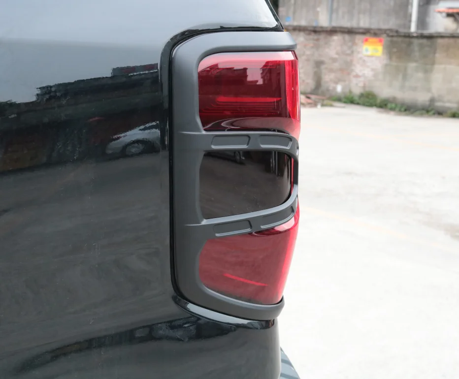 Tail lamp cover back  lamp cover accessories trim matte black color  for Ranger 2023 T9 pickup truck