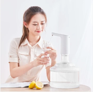 Xiaolang automatic water filler youth version Adapt to mainstream bottled water specifications one-touch quick water delivery