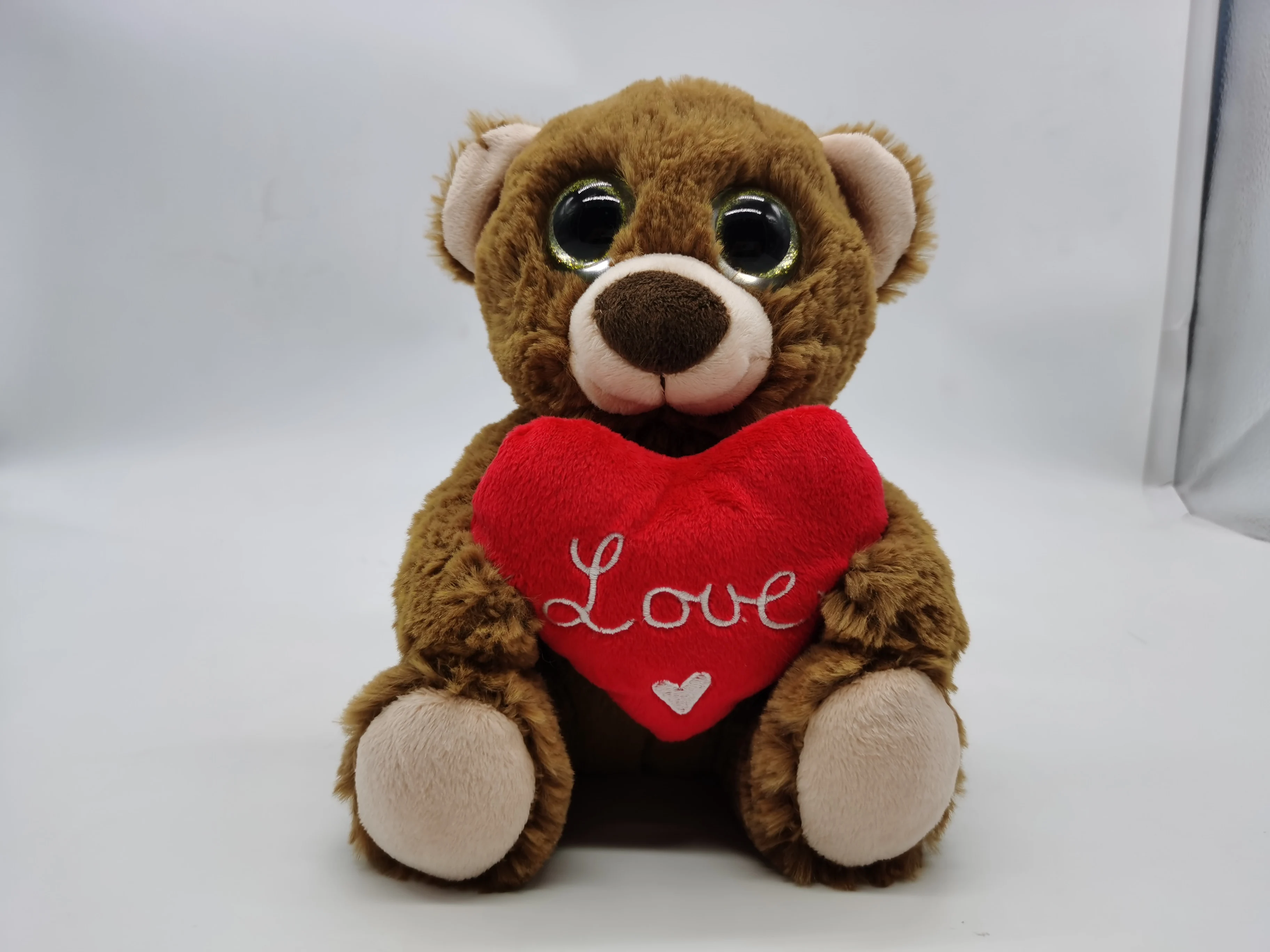 Oem Wholesale Kawaii Valentines Brown Bear with Heart Pillow Plush Stuffed Animal Toy