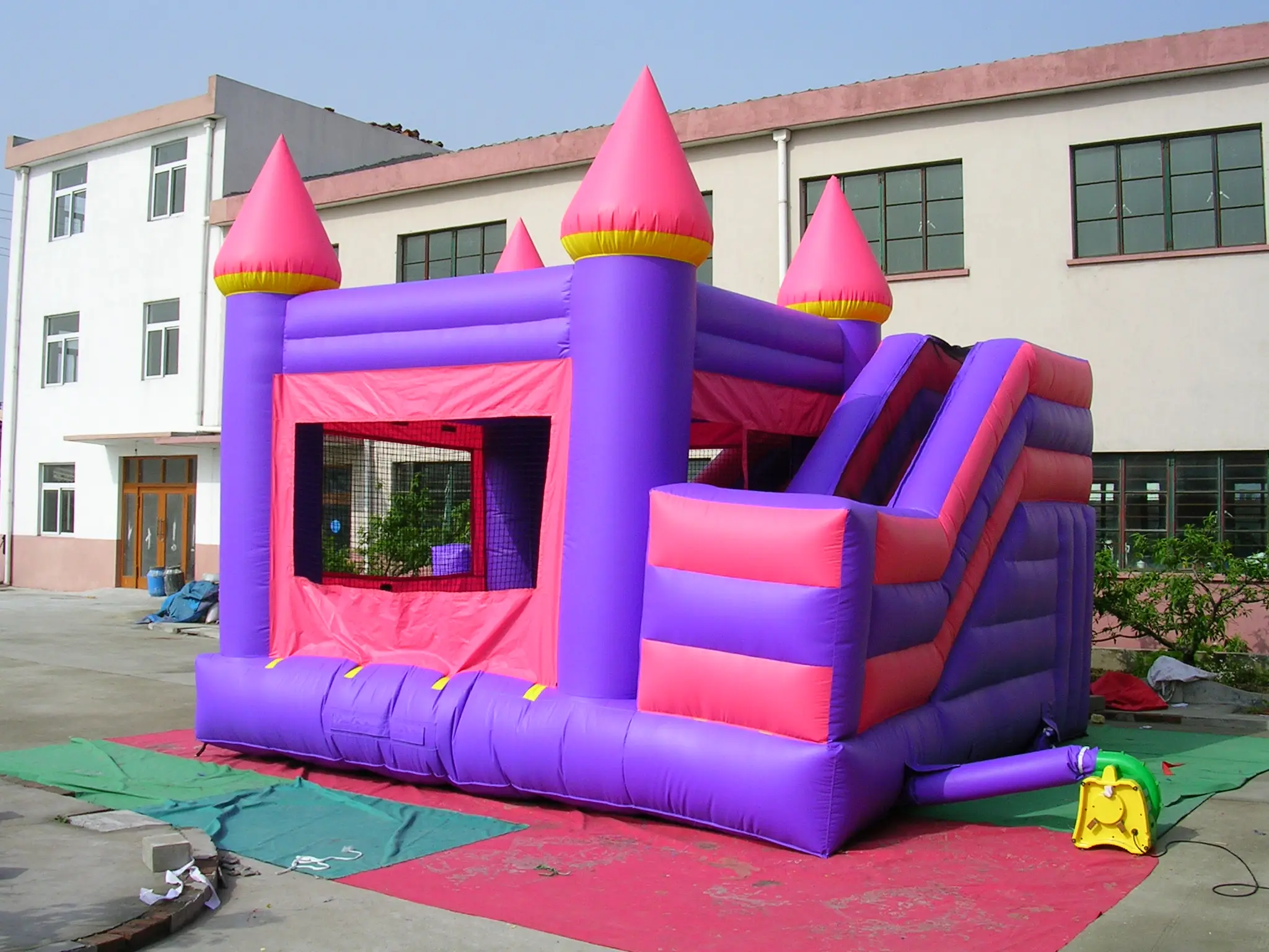 Inflatable Trampoline Commercial Jumping Castle Inflatable Jumping Castle Bouncy  for Children Bounce House
