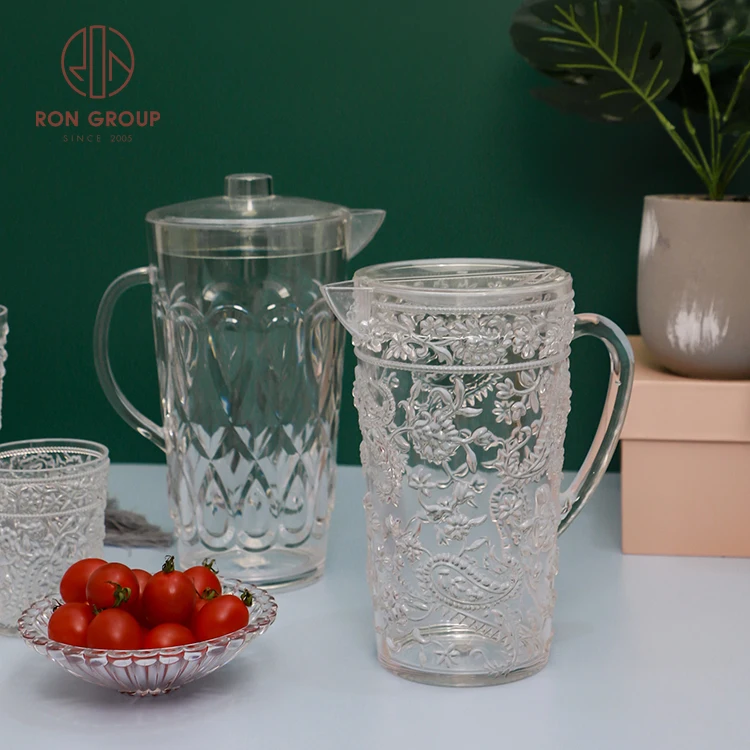 Transparent Embossed Shatter-proof Pitcher with Handle Spout Drinking Restaurant Wedding Party Plastic Jugs