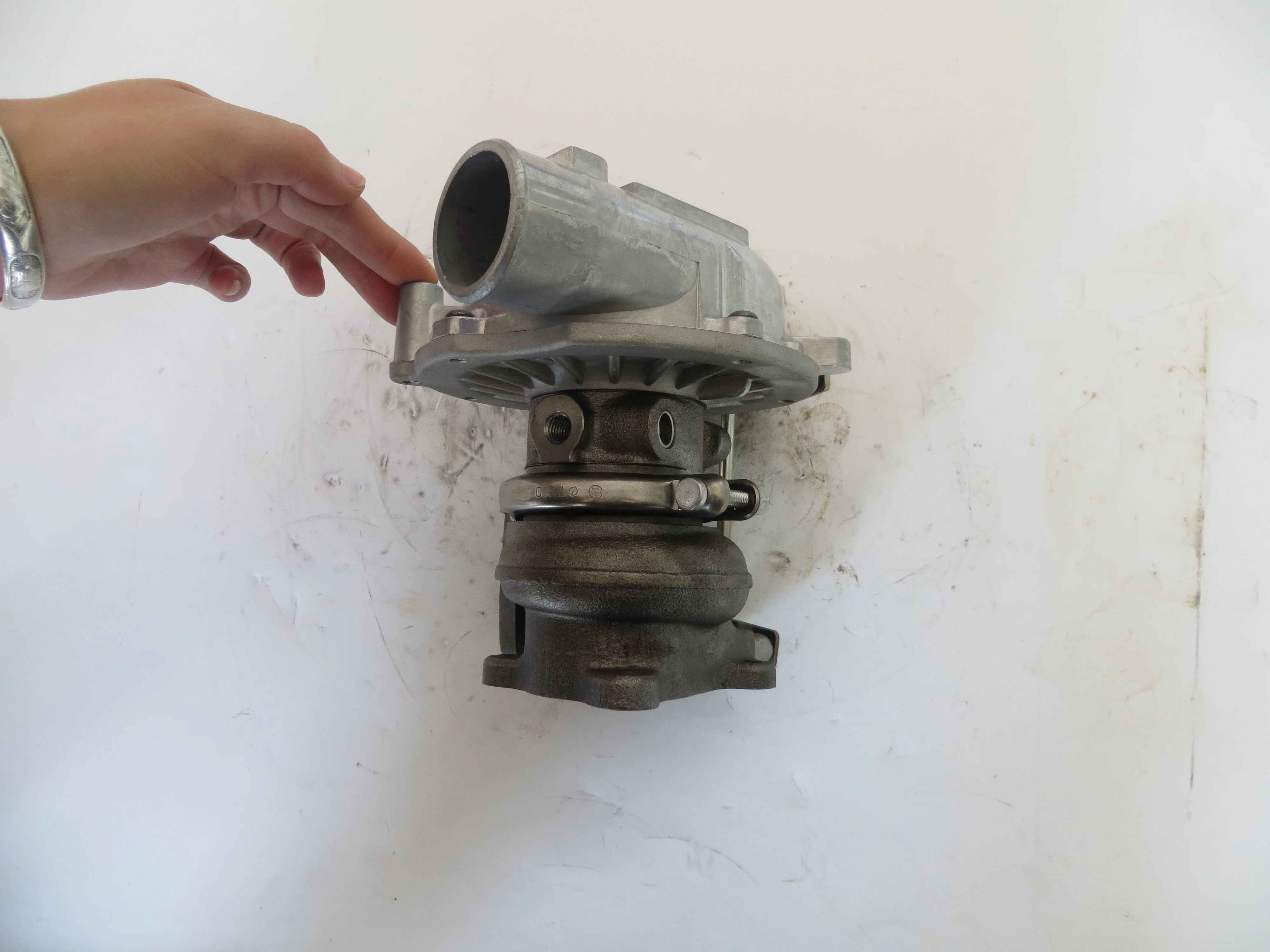 Турбокомпрессор RHF4H 8972402101 VC420037 VA420037 VB420037 4T508 для Isuzu turbo charger DMAX 2.5LTD Engine 4JA1L