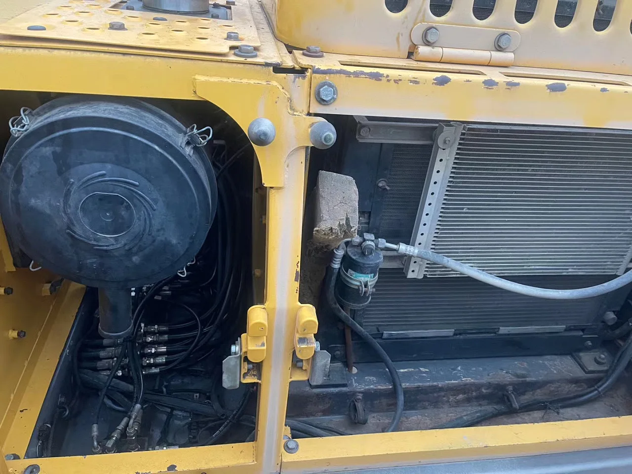 high performance goo d quality21ton used excavator Volvo210 fuel-efficient original condition caterpillar second hand excavators