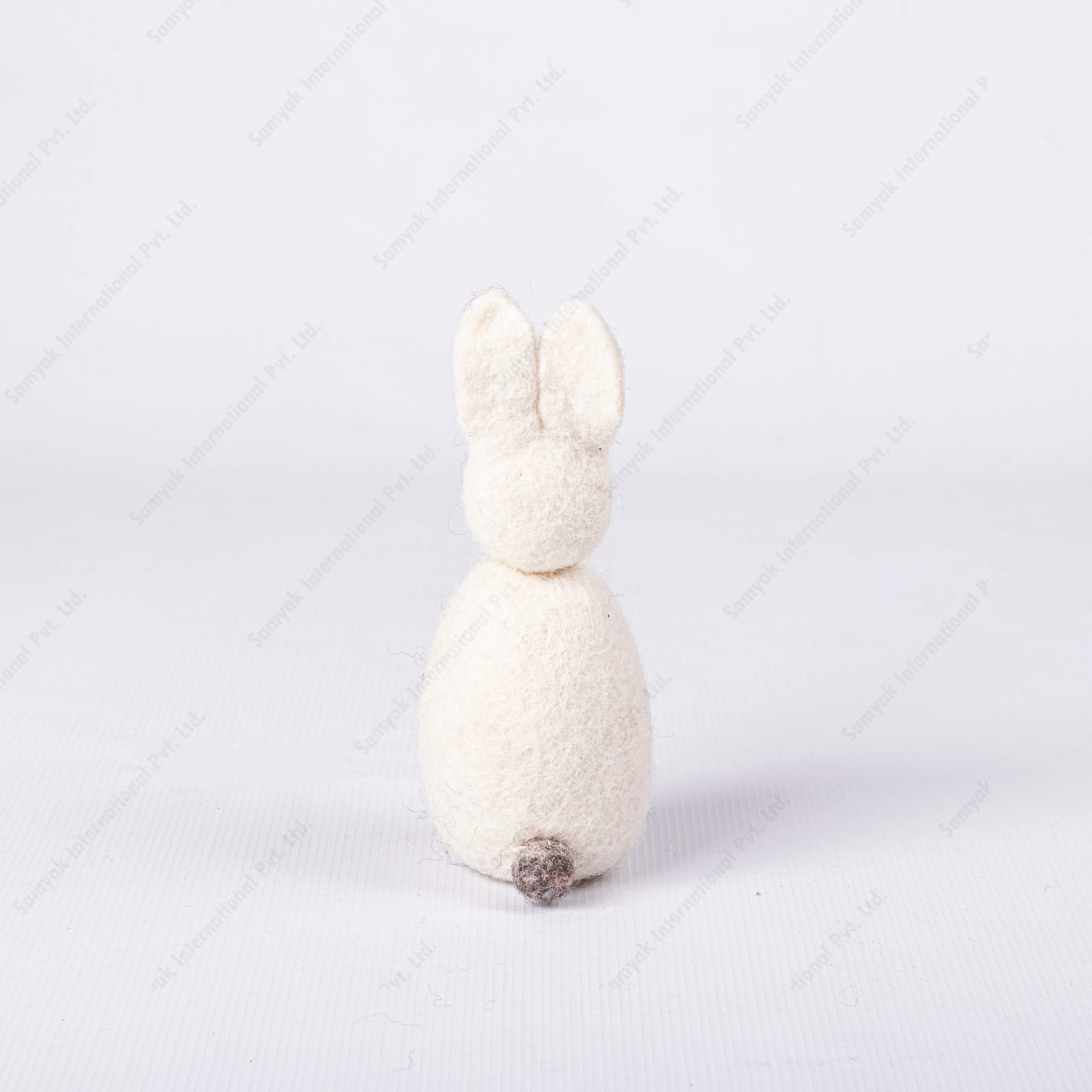 Hot Selling DIY Felt White Rabbit Merino Wool used schools educational dolls toys and decorations