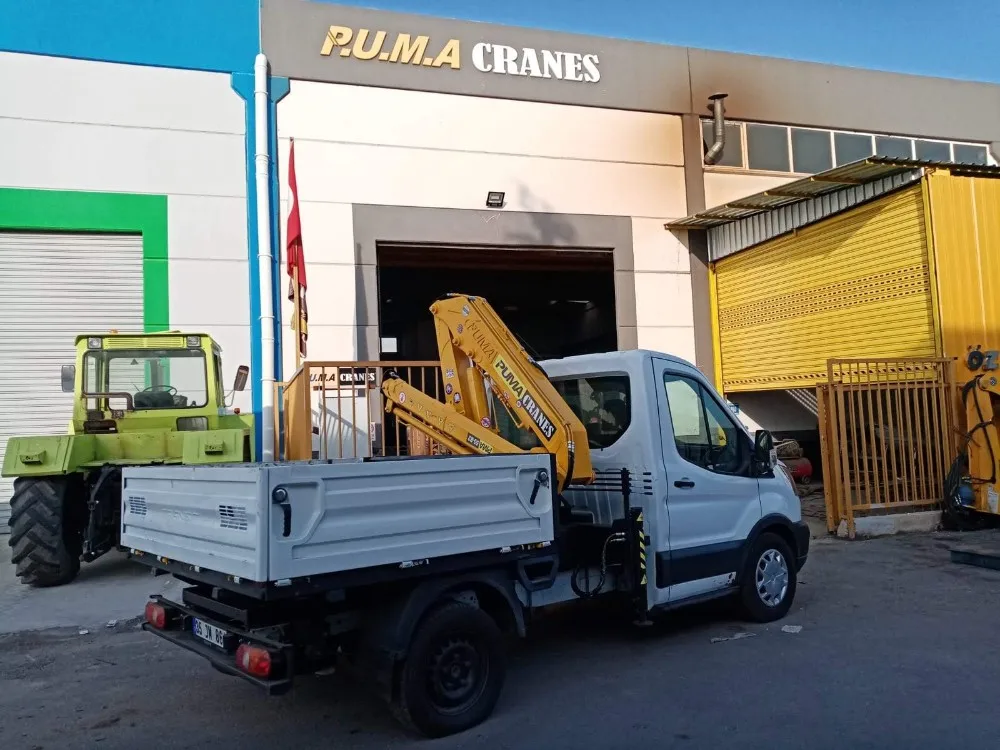 Best Quality Hydraulic 2 Ton PMA 40 Series Knuckle Boom Truck Mounted Crane Strong Construction Turkey