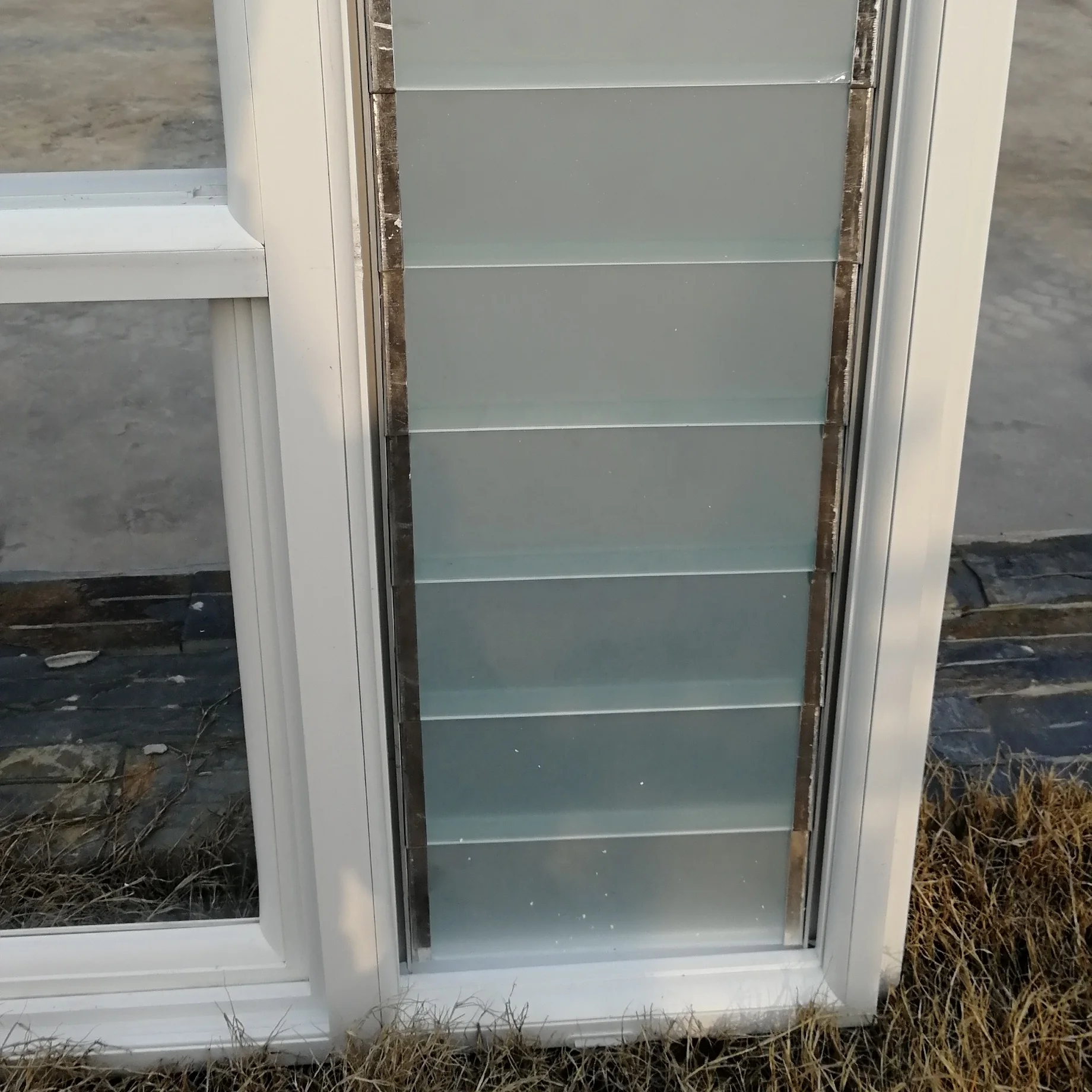 Modern French Style Pvc windows Exterior Shutter Louver Vertical Bathroom Plastic Doors