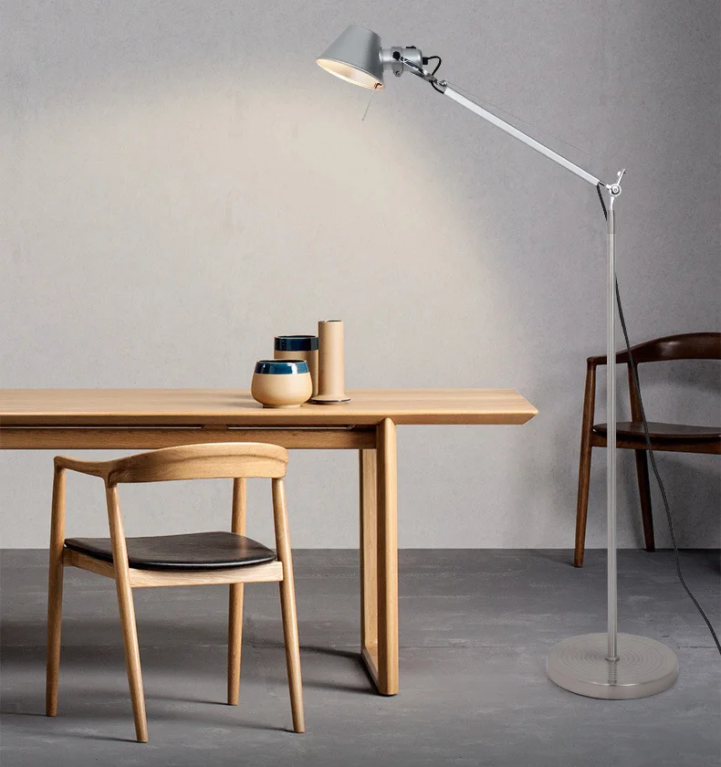 Factory spot cross-border simple rotating rocker arm table lamp metal hotel homestay living room study straw hat floor lamp