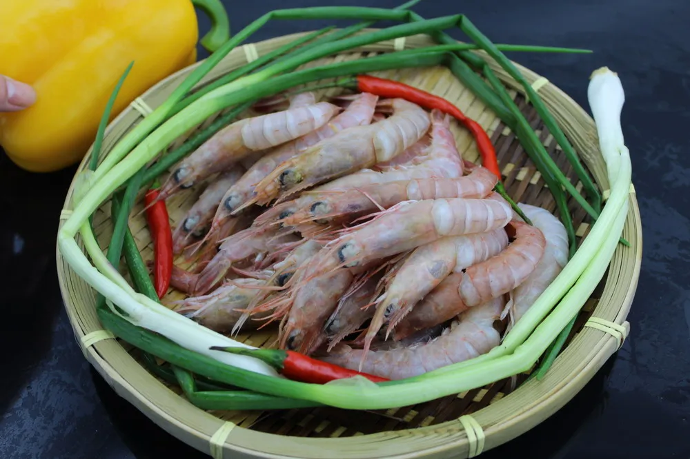 
Frozen pink shrimp prawn shrimp whole round 