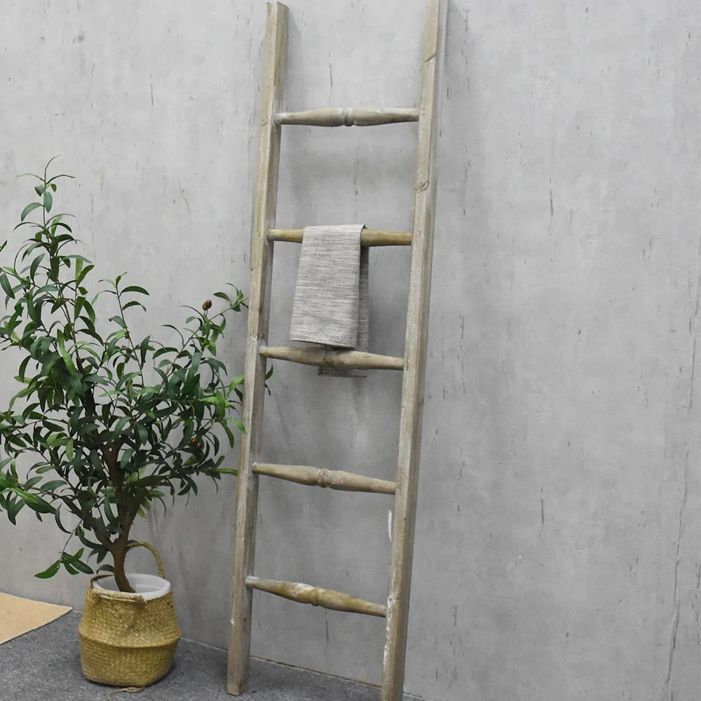 Luckywind New Design Whitewashed Painted Lofts Decorative Rustic Wooden Ladder for Home Decor