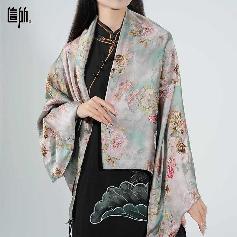 Wholesale Custom Silk Scarves Fashion Printed Design 100% Silk 140*140 Pocket Square Silk Scarf For Ladies