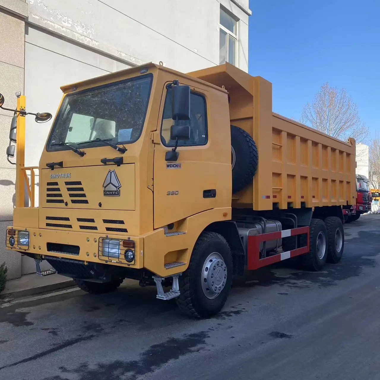 China Made New 10 Wheels 80 Ton Howo Mining Dump Truck