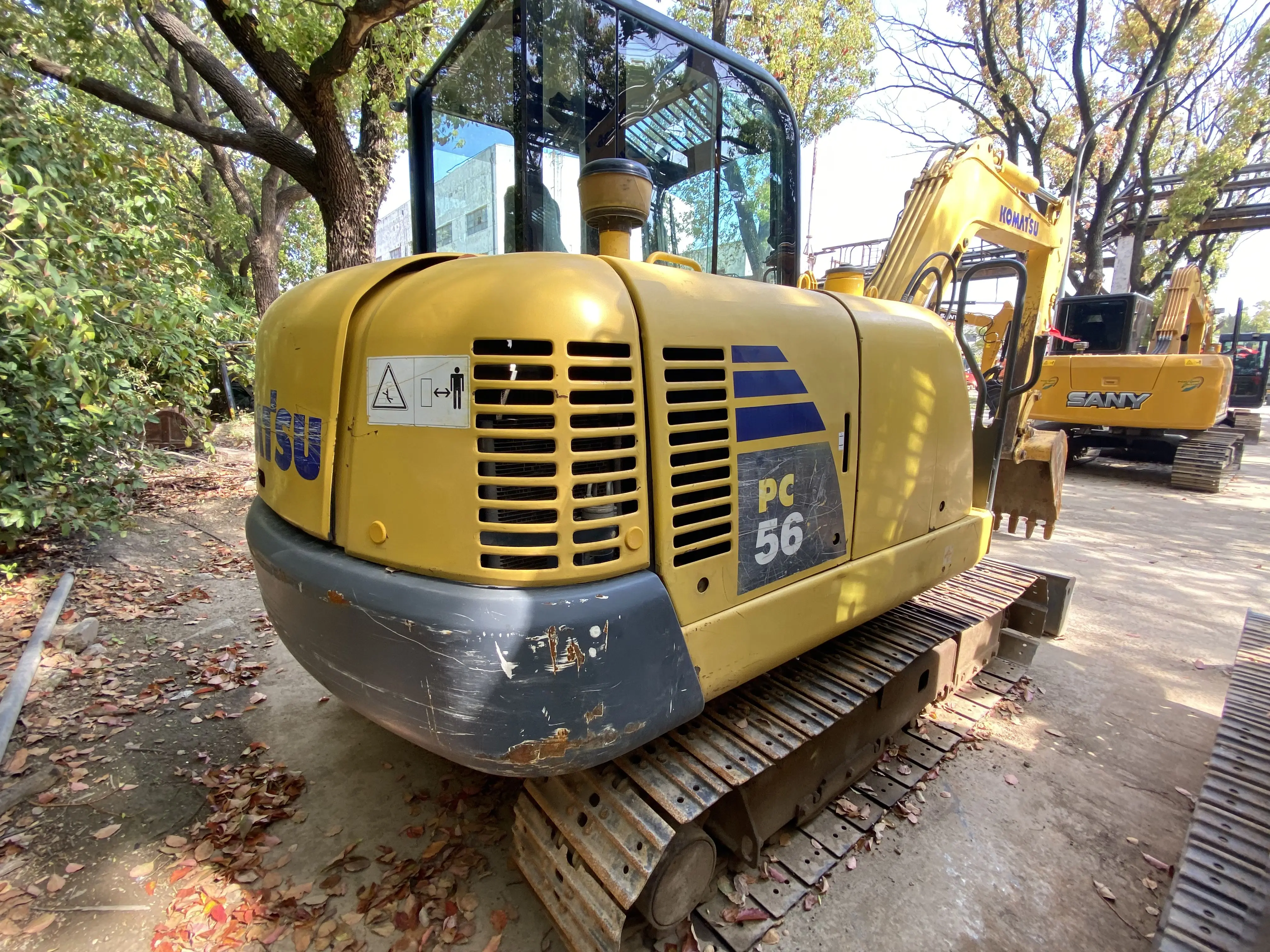 Used mini excavator 5.6ton Komatsu 56 original Japanese farm garden tractors  high quality second- hand excavator for sale