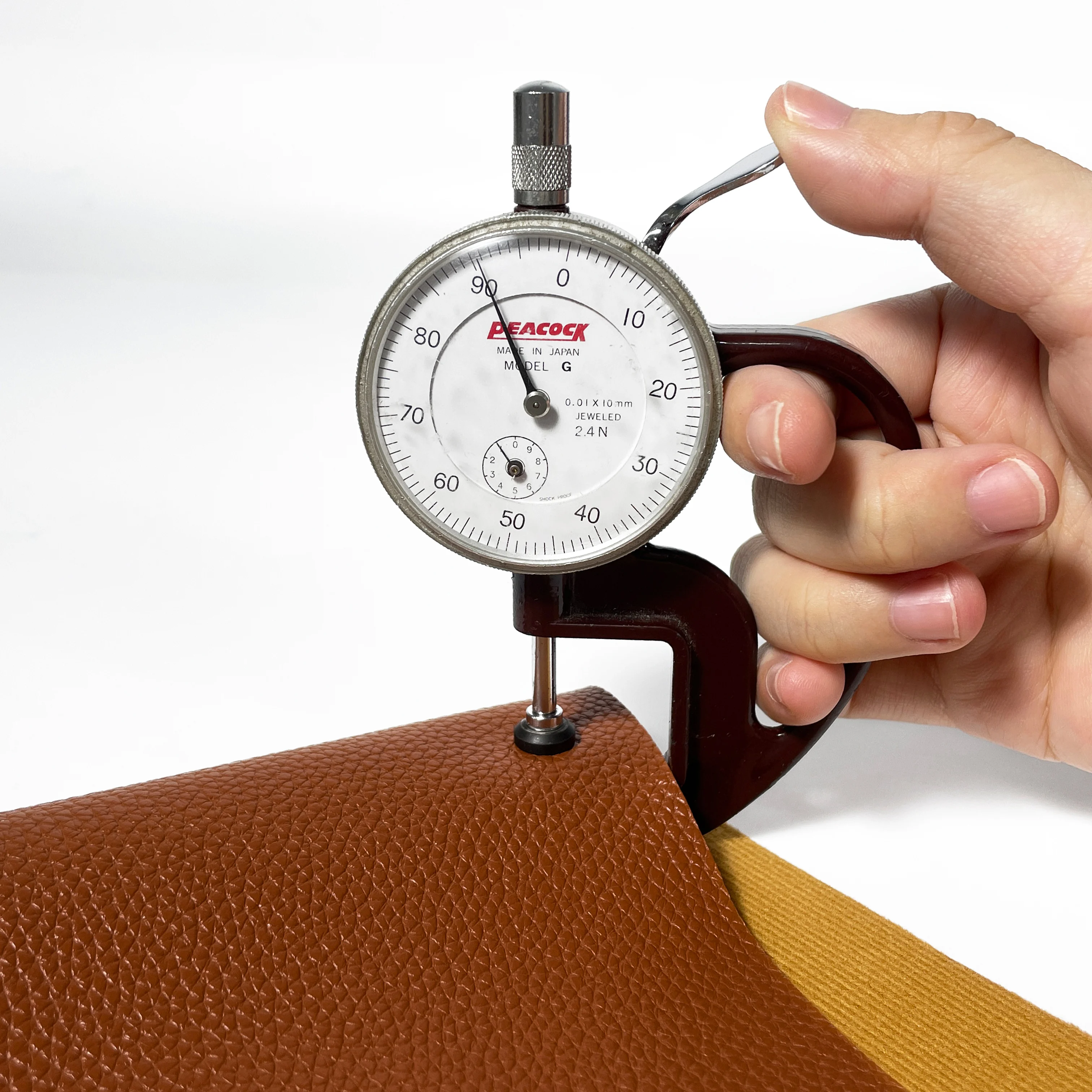 0.9mm Lychee Pattern PU Synthetic Leather Material For Bag