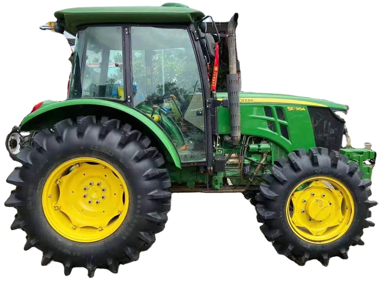 Продается б/у трактор John deere 5E-954