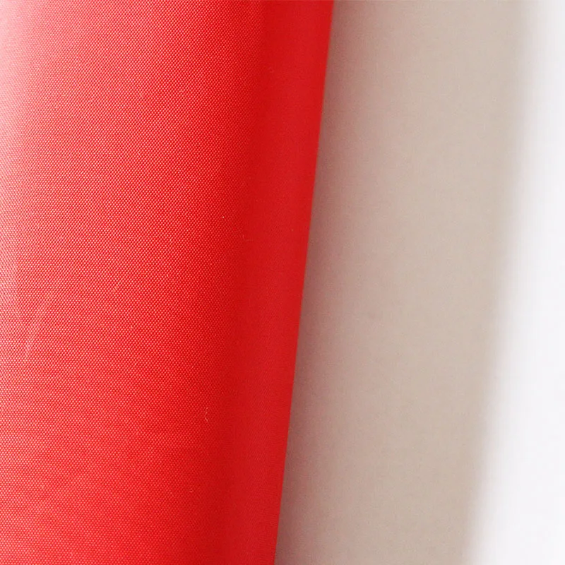 High Quality 100%polyester iridescent taffeta fabric for bag fiberglass