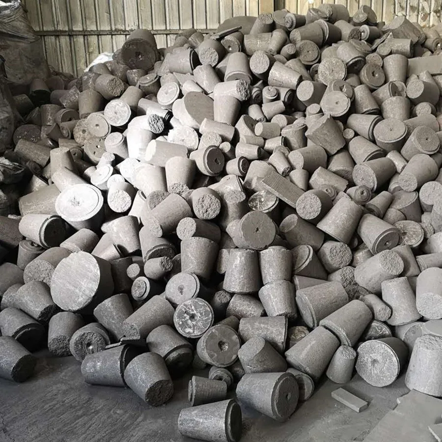 China hot sale high fix carbon length 300mm above graphite electrode block for moulding industry