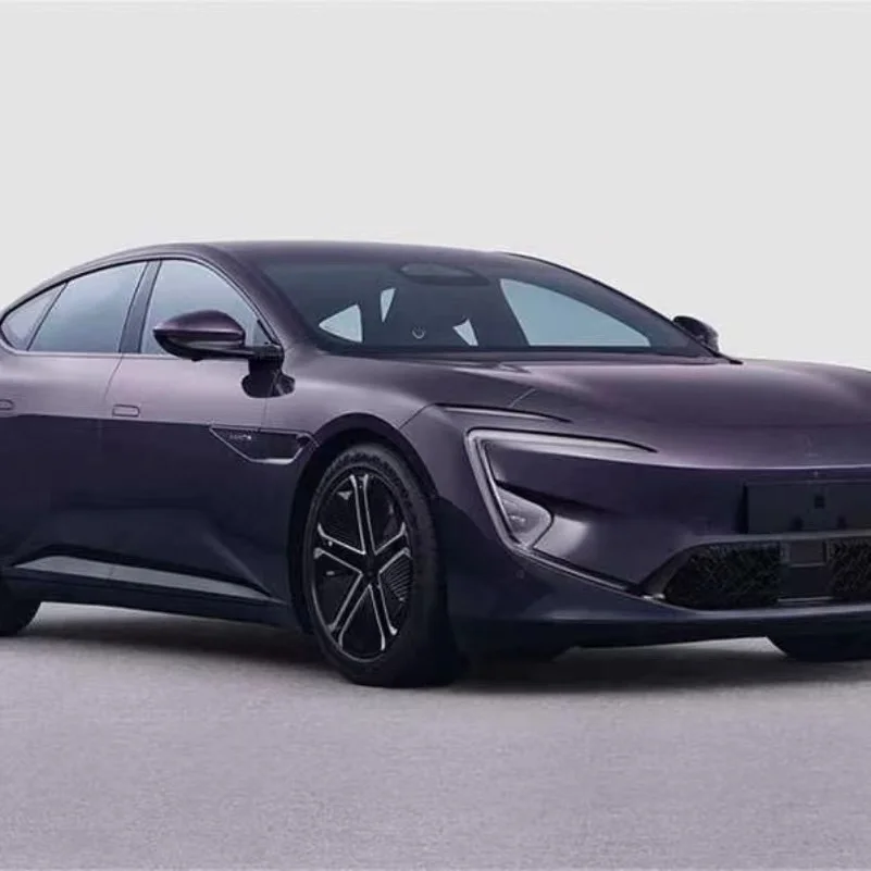 High Performance Pure Electric Car Sedan Avatr 12 China with Luxury Features