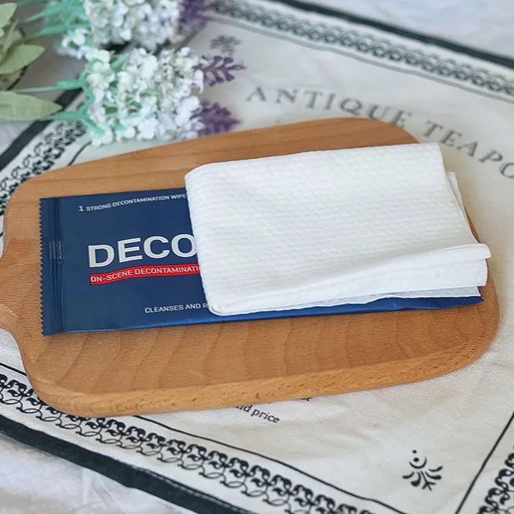 Disposable face hand wet wipes for restaurant coffee shop Pearl printing non-woven