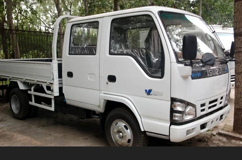 High quality  double cab 5T cargo truck Euro 4 npr ISUZU truck for export
