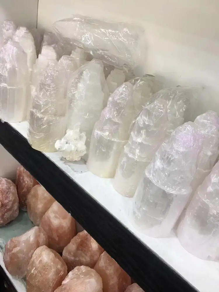 Natural High Quality Selenite Crystal Selenite Wand Lamps Gypsum Crystal Tower Crystal Lamp for Decoration
