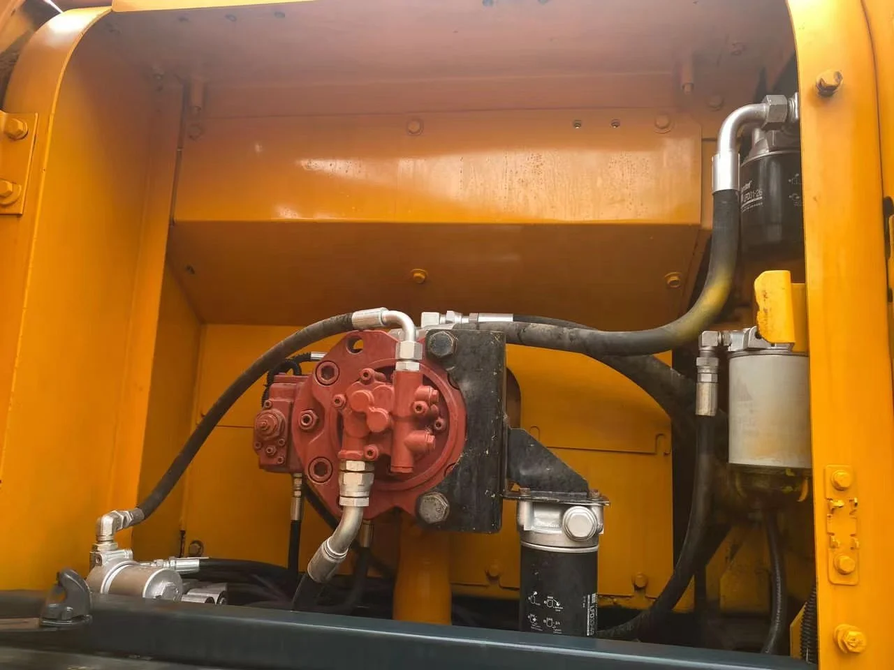 Good Quality South Korea 22 ton Hyundai 220 excavator good price R220LC-9S used hyundai excavator for cheap sale