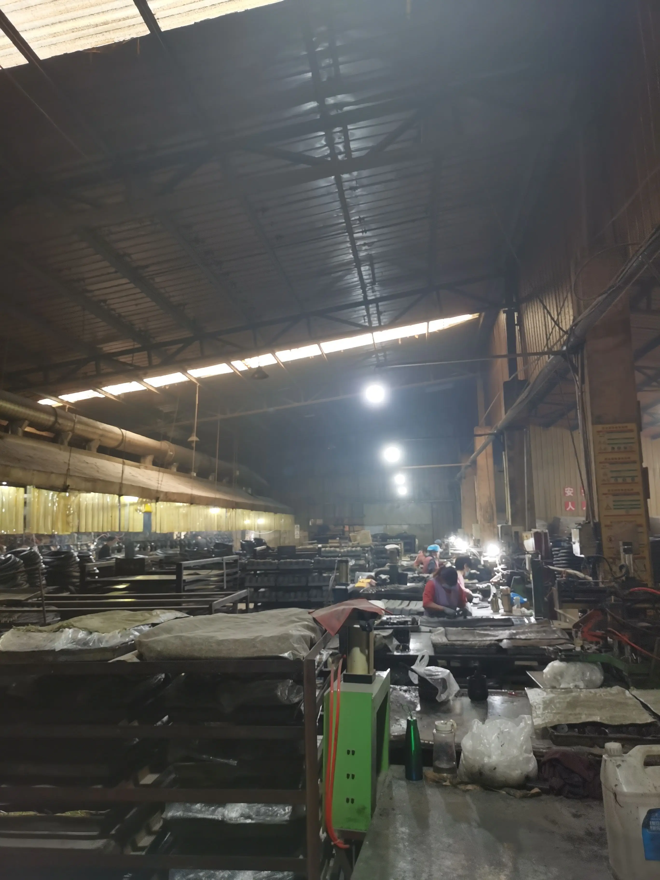 
High quality butyl rubber motorcycle inner tube manufacturer hot sell 2.50-17 OEM accept 