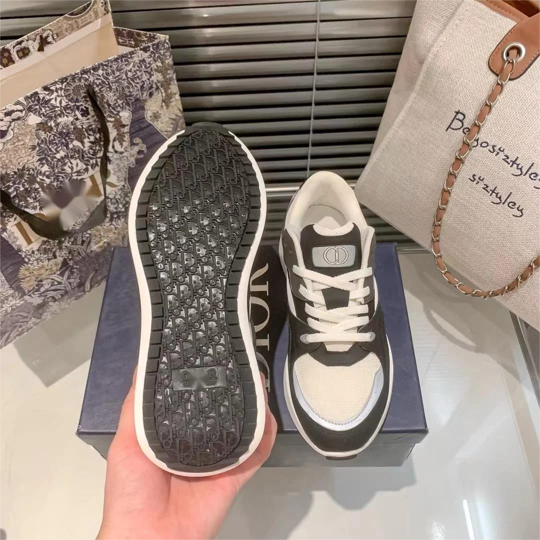 Designer Sport Athletic Outdoor Sneakers Women Casual Walking Shoes Leather Thick Soled Shoes