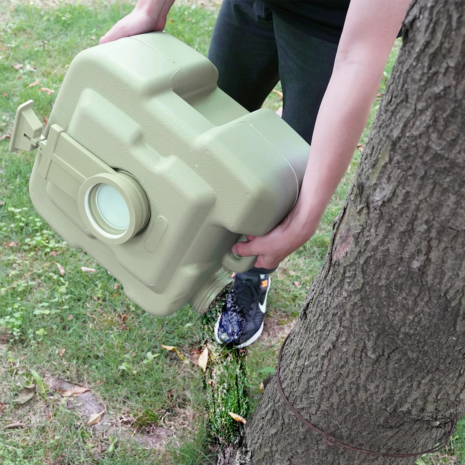 Outdoor Plastic Retractable Portable Mobile Toilet Movable Camping WC Folding Toilet Portable Car With Spray And Bag
