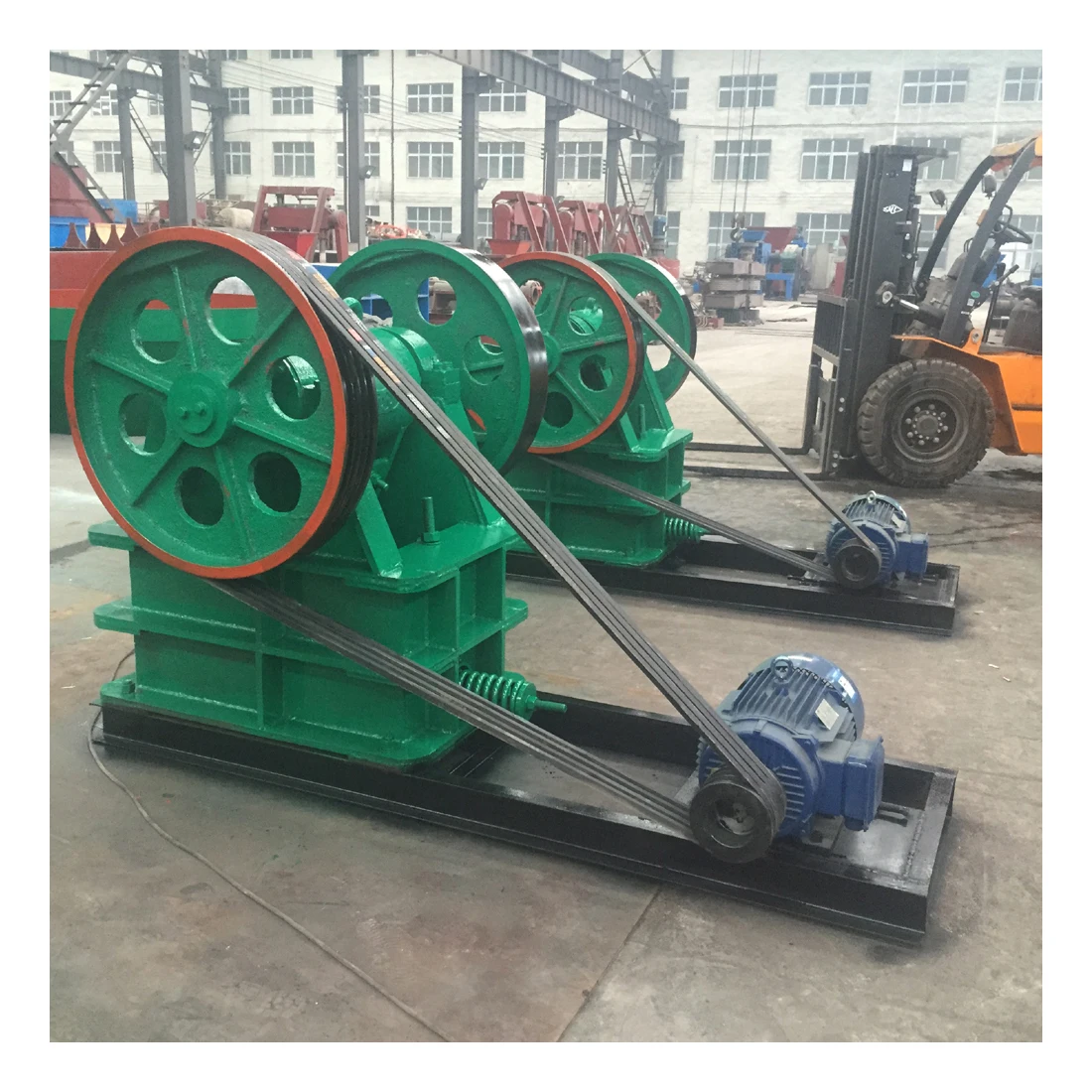 Small Sand Making Machine ,Limestone Stone Concrete Gravel Crusher Machine Stone Crushing