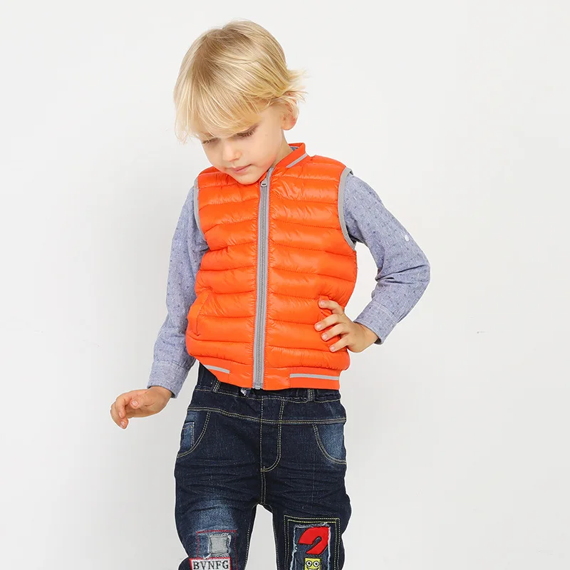 
JACKETOWN Children sleeveless down lovely vest winter light casual kids duck down vest 