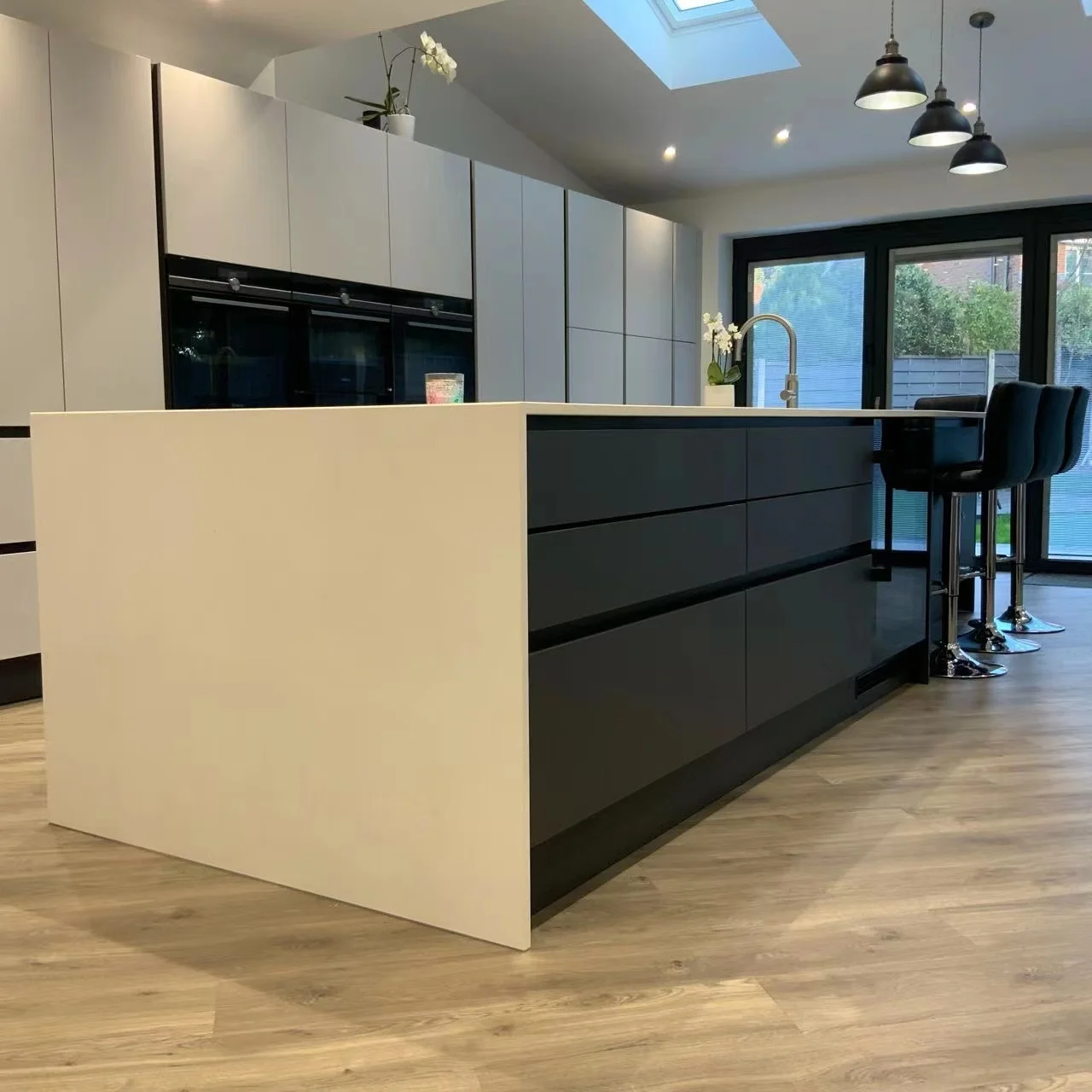 Lacquer Design High Gloss Modern Customize Kitchen Cabinet