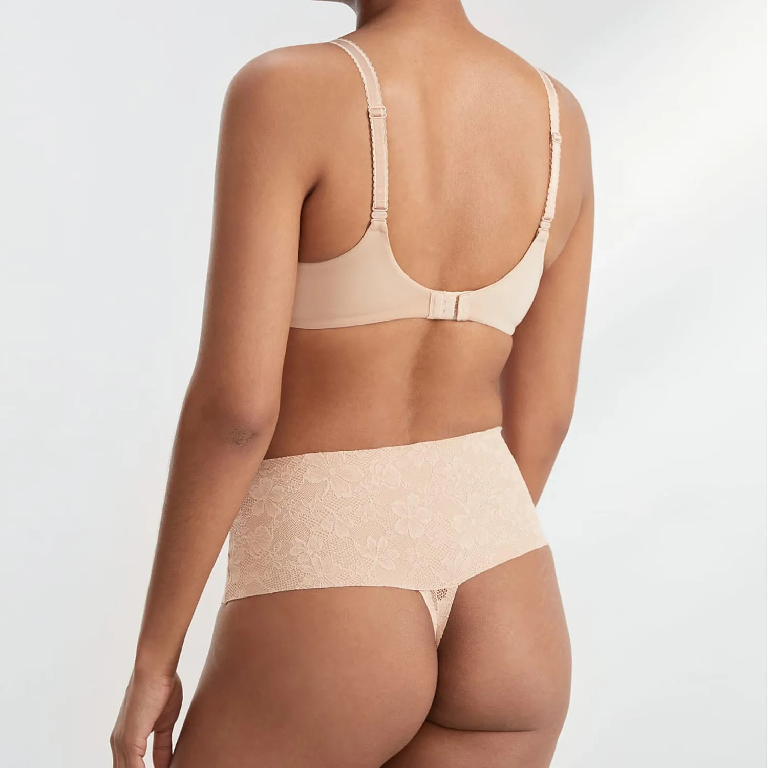 High-rise shaping waistband with patterned lace Thong Raw cut edges on waistband and leg openings Bra and Panty Set
