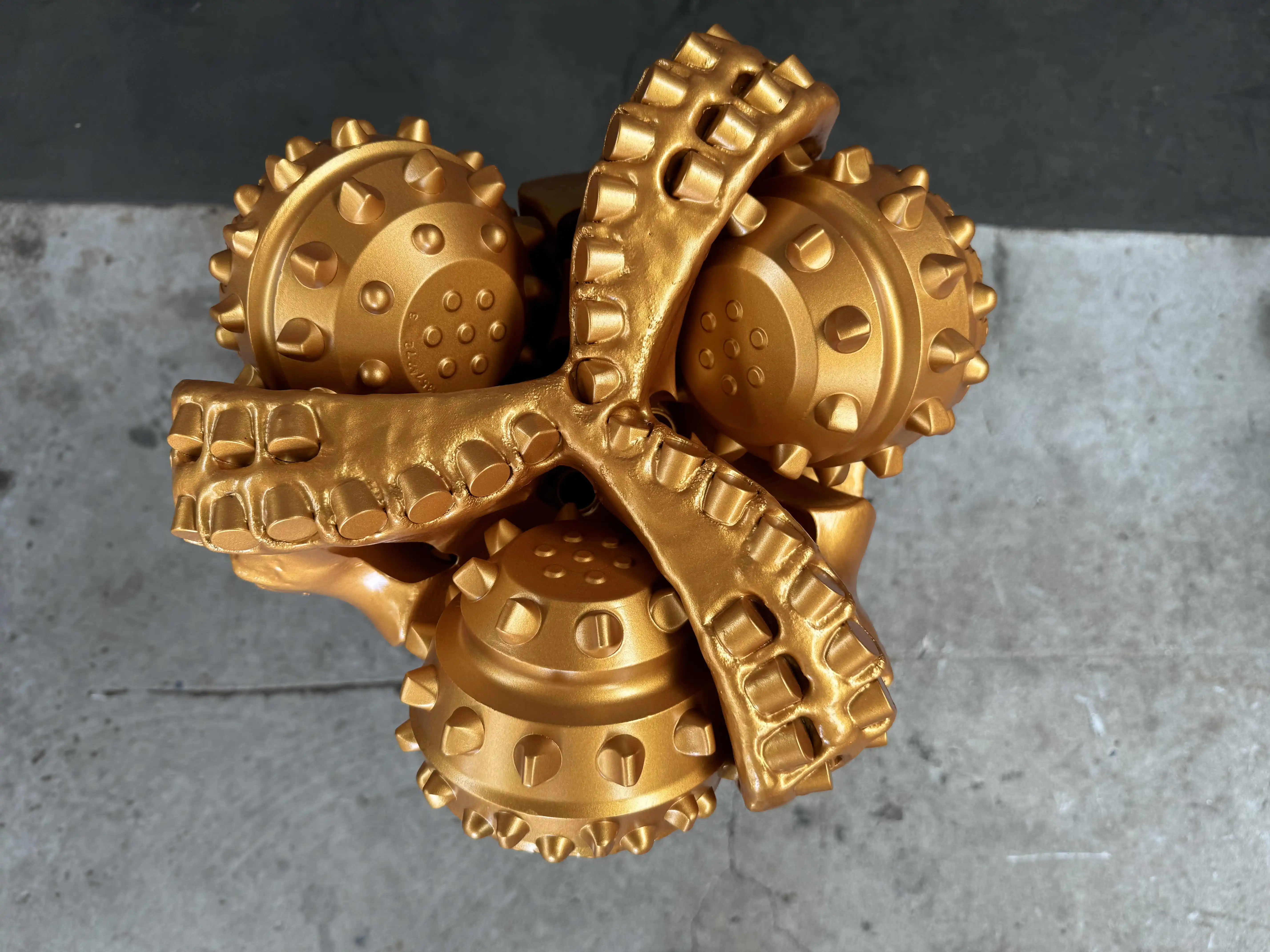 New Hybrid Drill Bit For Drilling Well Drilling Tricone Bit