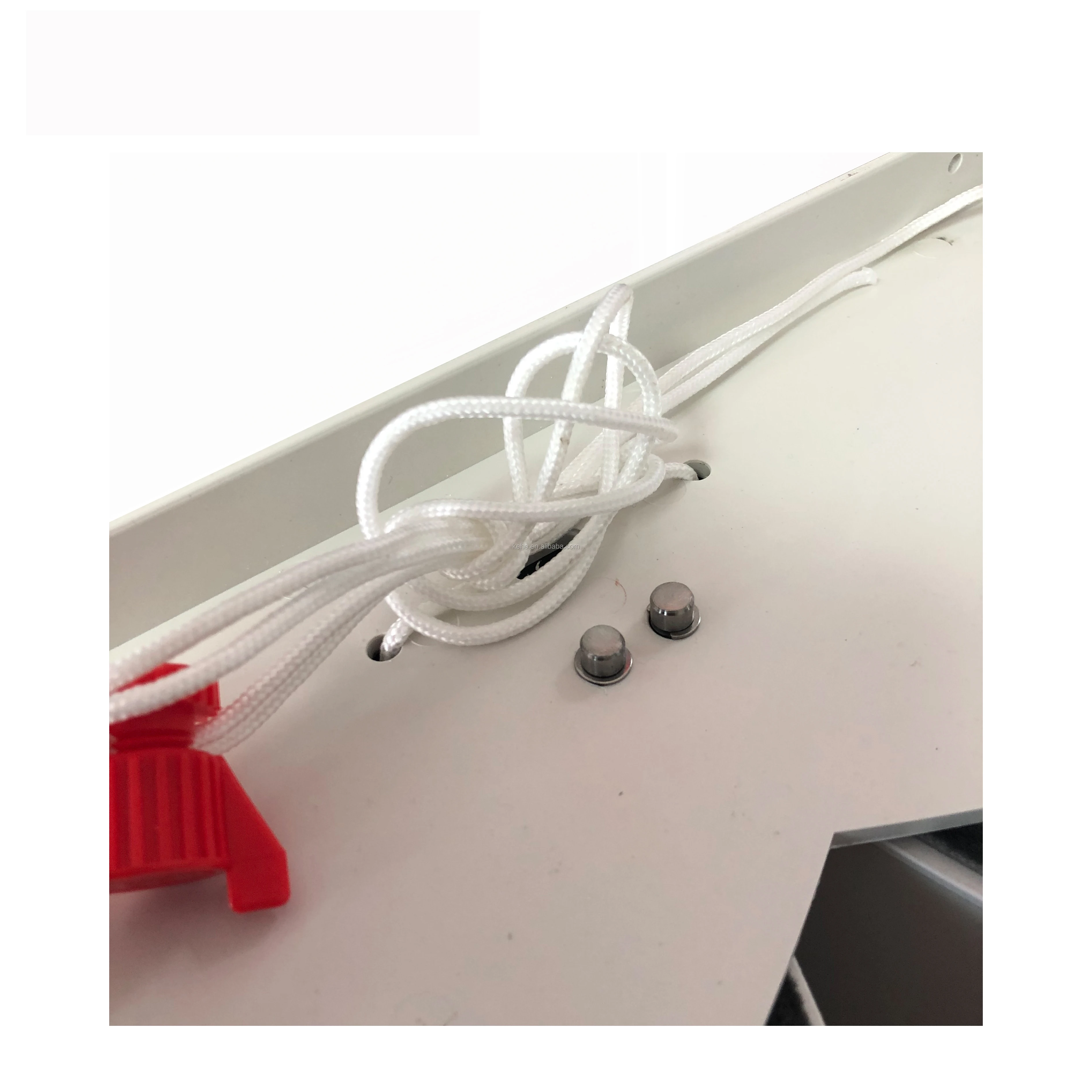 Butterfly type ceiling air inlet for poultry house