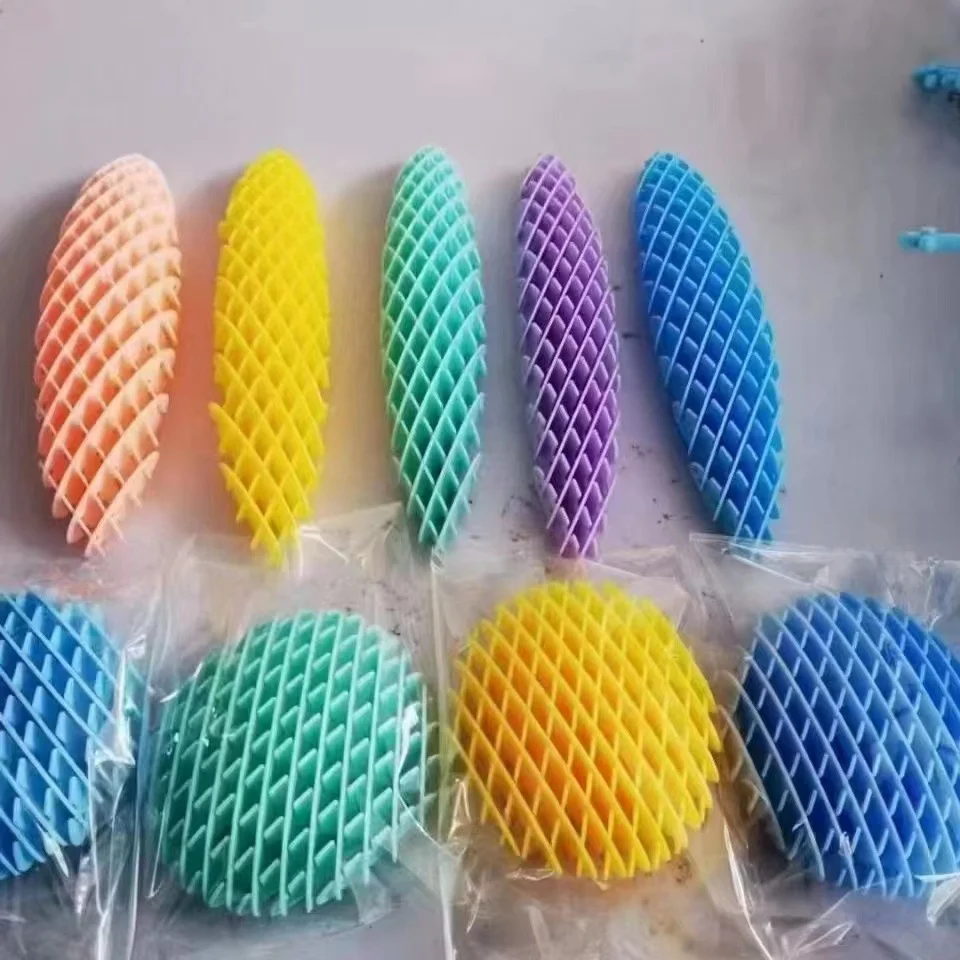 Small Size 3D PVC Printing New and Unique Toy Large fidget worm space worm sensory toys fidget toys