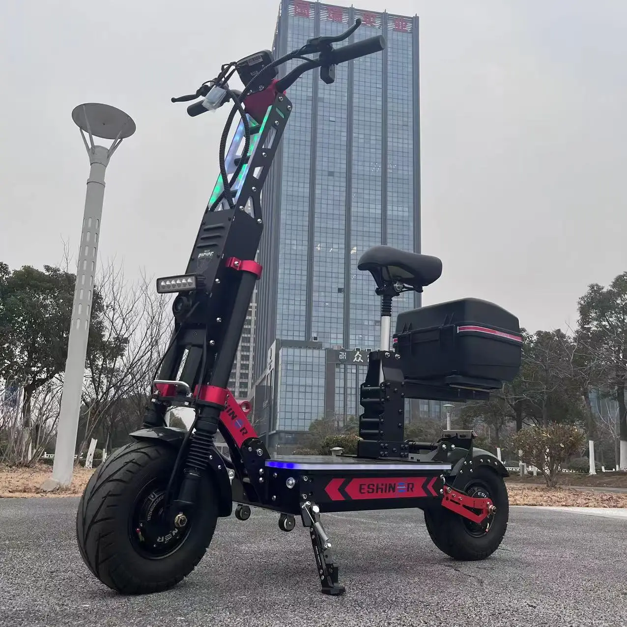 powerful 72V 84Volt 8000Watt 10000W 15000W Escooter Fast Speed 13/14 Inch Fat Tire 300Km 100Ah Long Range Electric Scooter 72V