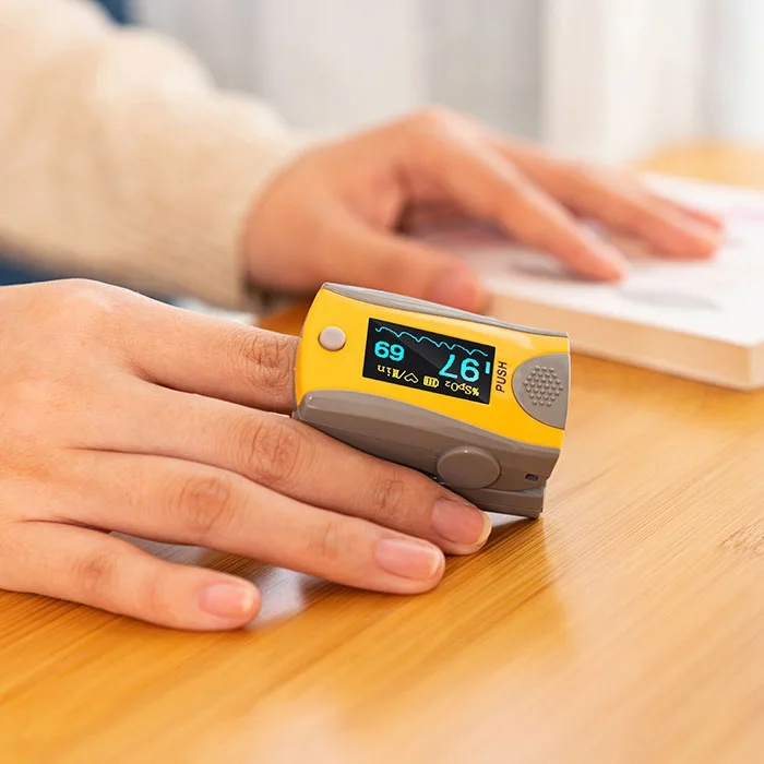 Portable Digital Blood Oxygen Meter Finger Pulse Oximeters