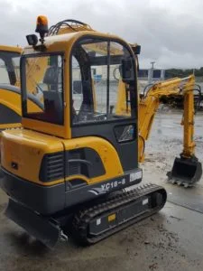 Energy Saving YUCHAI YC18-9 2 Ton Mini Excavator Price for Sale