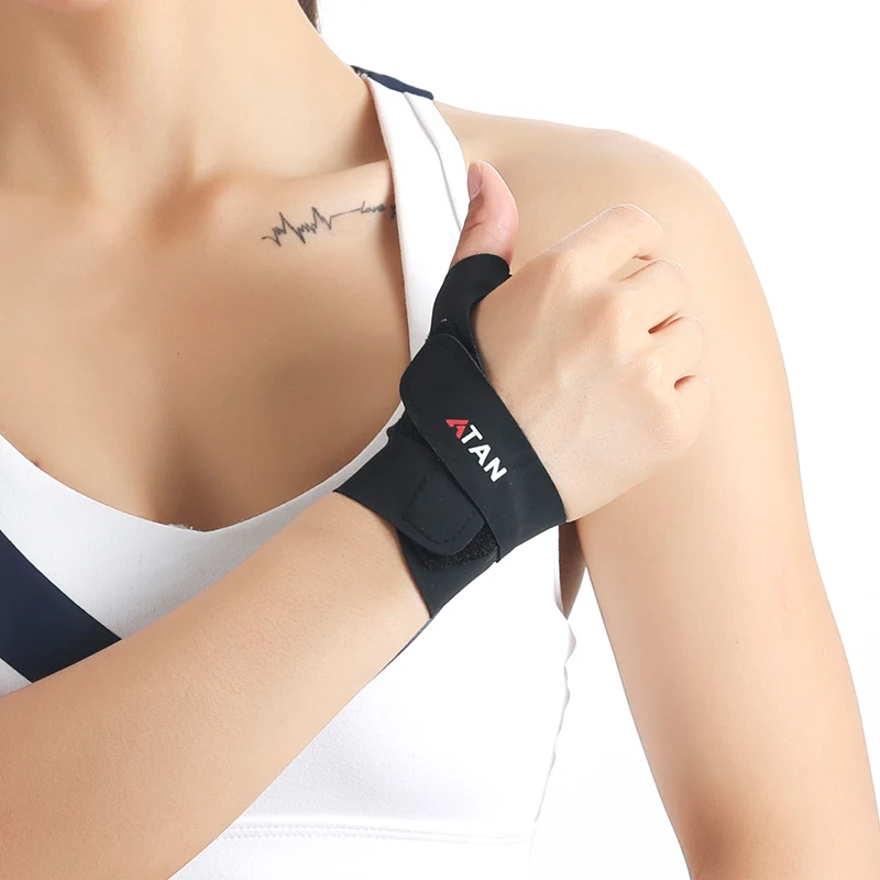 Thin and breathable tendon sheath wrist brace to protect thumb and wrist