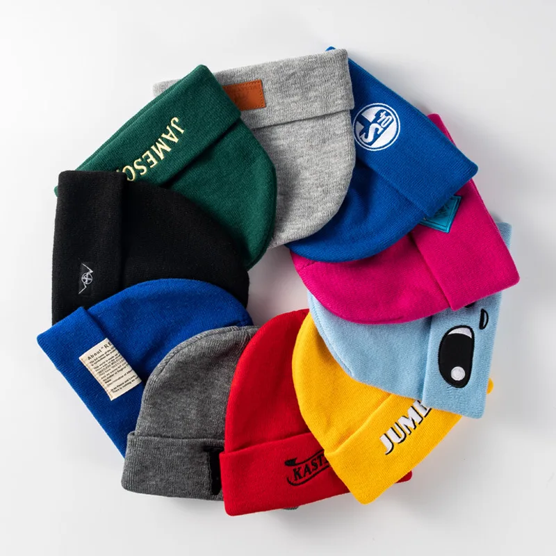 Knitted Hat Winter Warm Men's and Women Beanie Hats for Outdoor Wear Customized Embroidered Plush Unisex Logo Solid Color